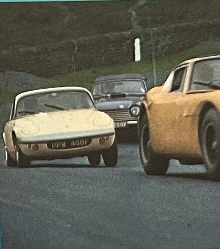 motor-sep68-colour-spreadimg3