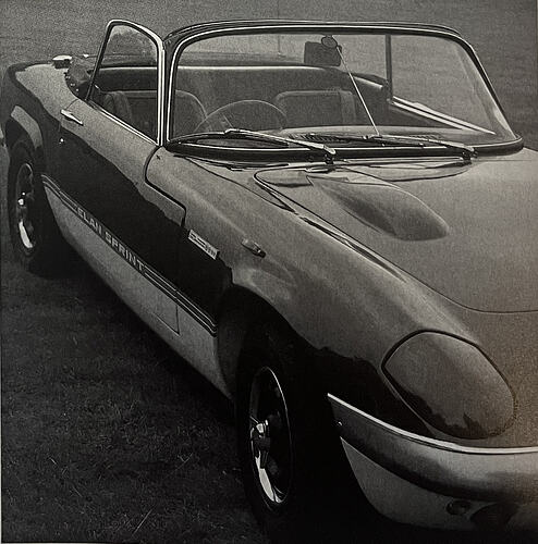 oldcar-dec88-opening-spreadimg1